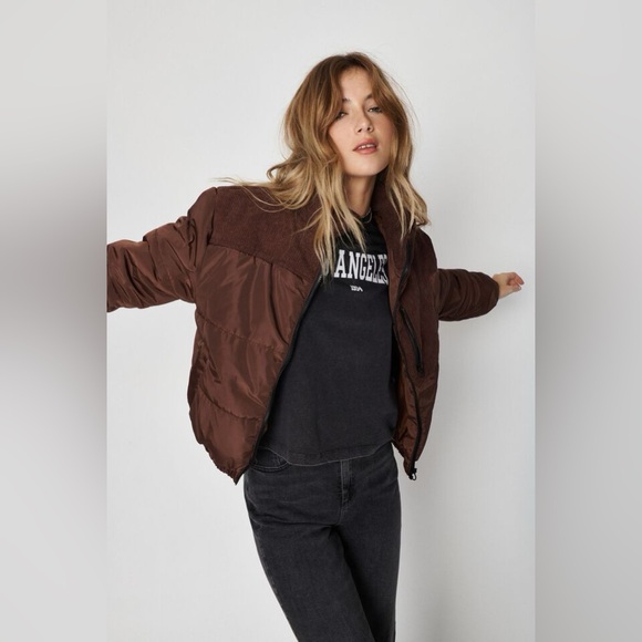 5/$50 🌷🌼🌿 GARAGE Corduroy Mix Puffer size S - Picture 2 of 2